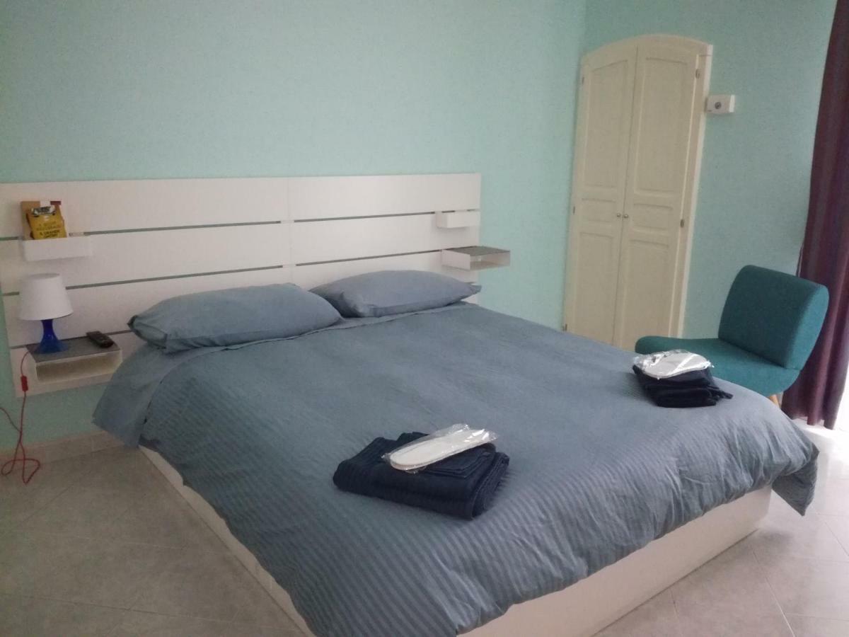 Cairoli 79 Apartman Bari Kültér fotó