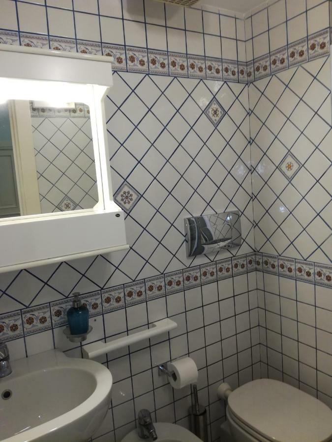 Cairoli 79 Apartman Bari Kültér fotó