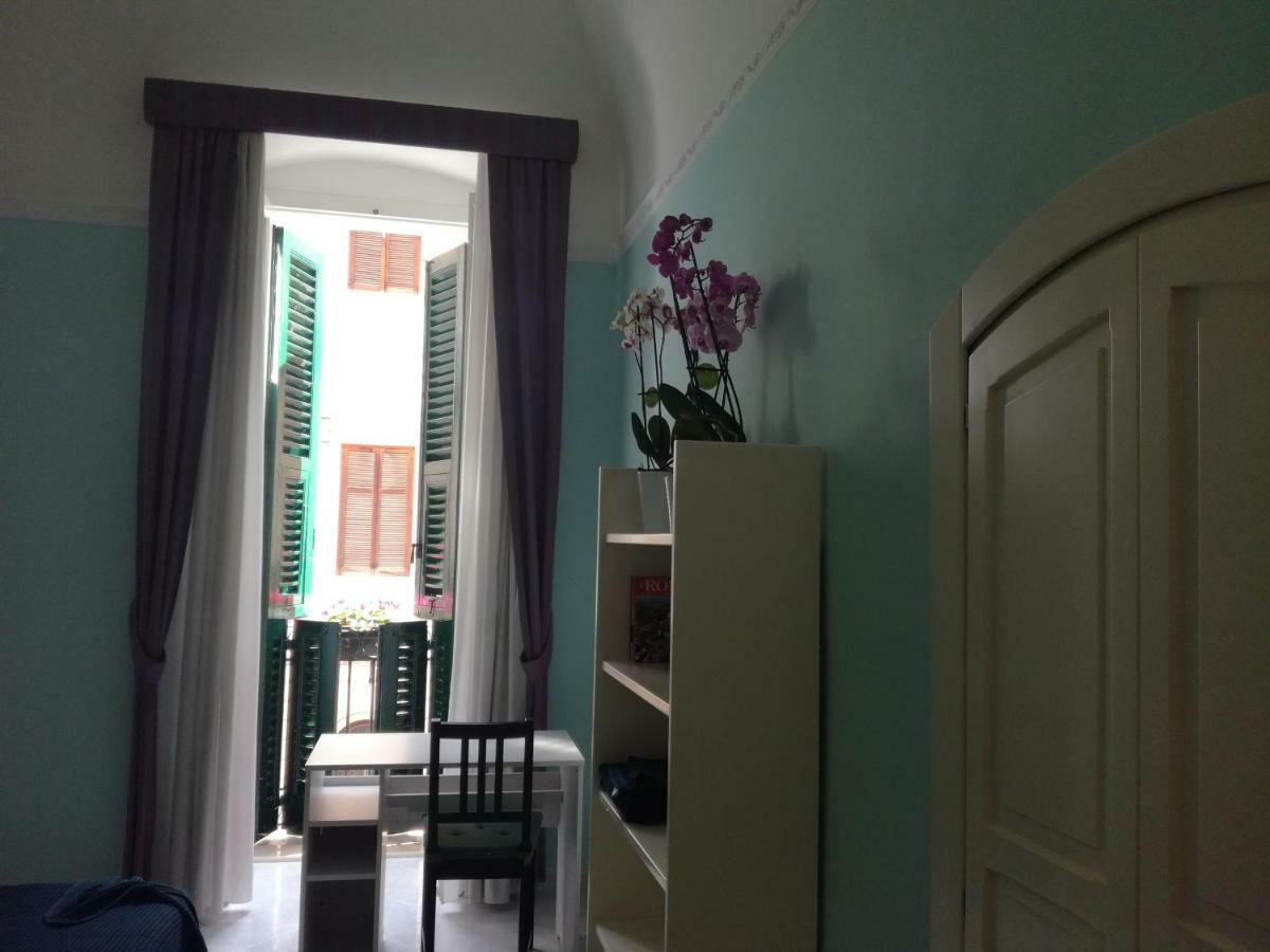 Cairoli 79 Apartman Bari Kültér fotó